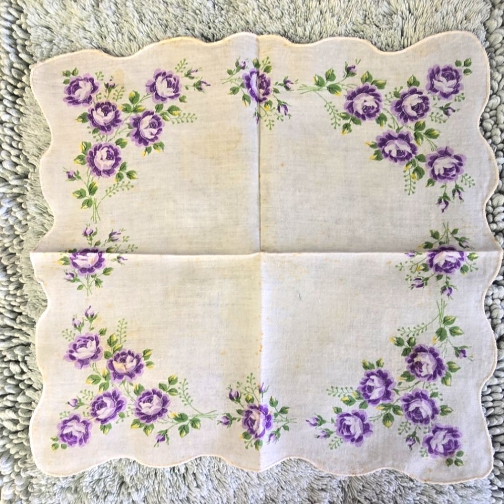 LOT of 7 Vintage Hankerchiefs - Picture 14 of 14